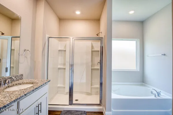 $2,200 | Undisclosed Address, Biloxi, MS 39532