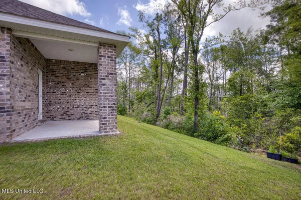 $2,200 | Undisclosed Address, Biloxi, MS 39532
