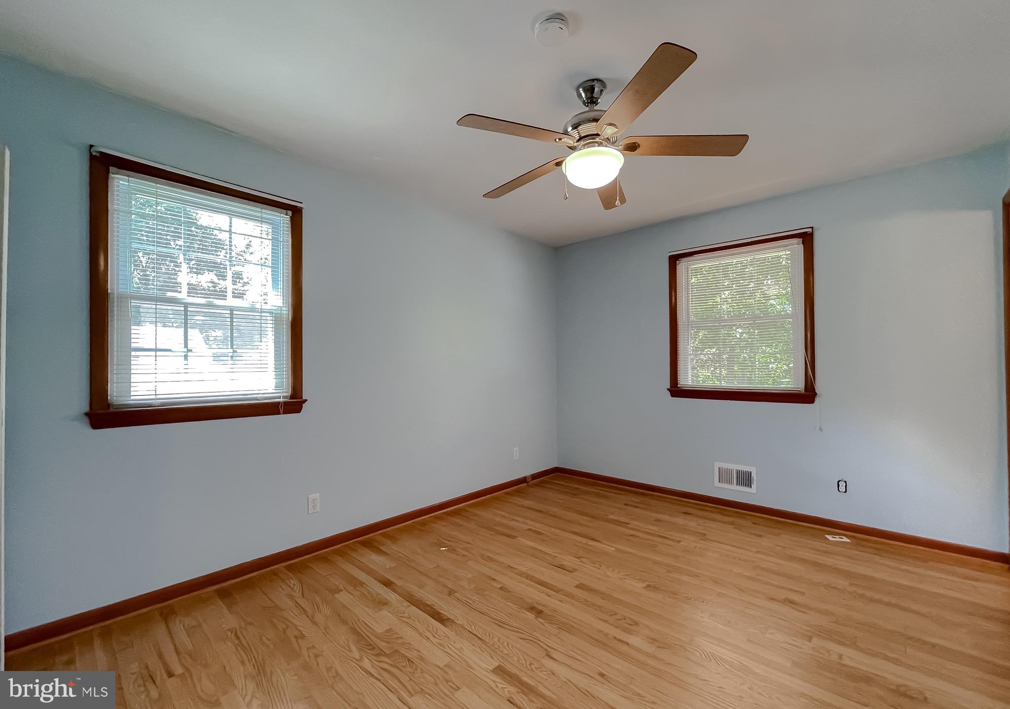15805 Menk Road Accokeek, MD 20607 - Photo 25 of 56 Primary bedroom