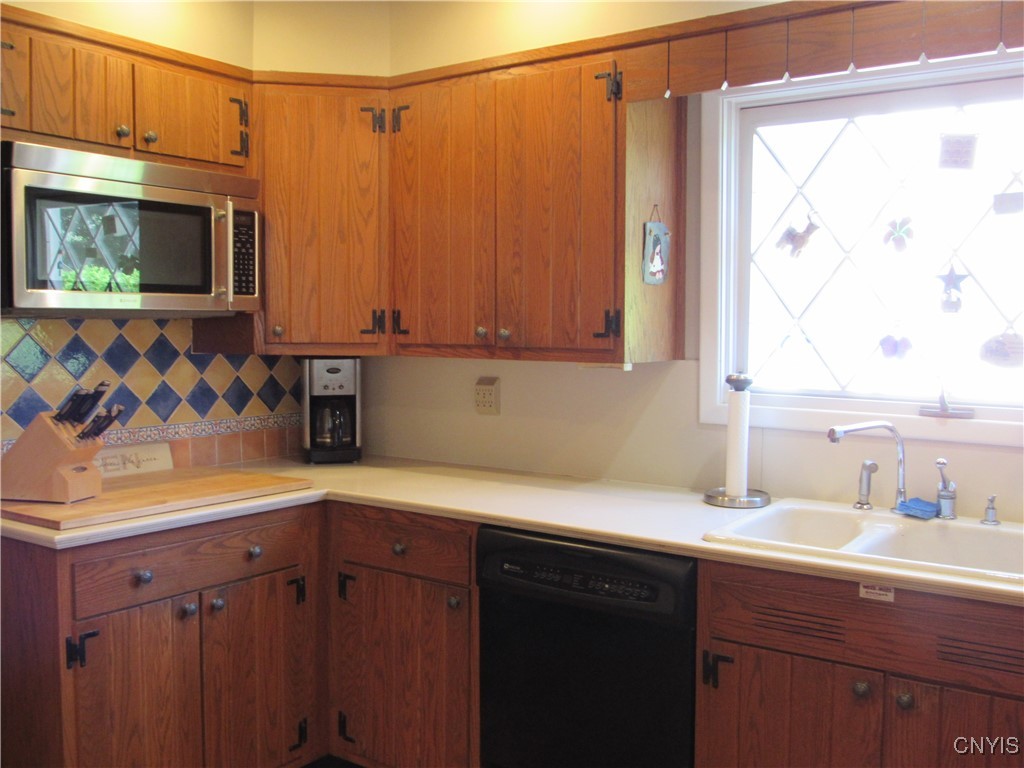 1002 North George Street Rome, NY 13440 - Photo 17 of 50