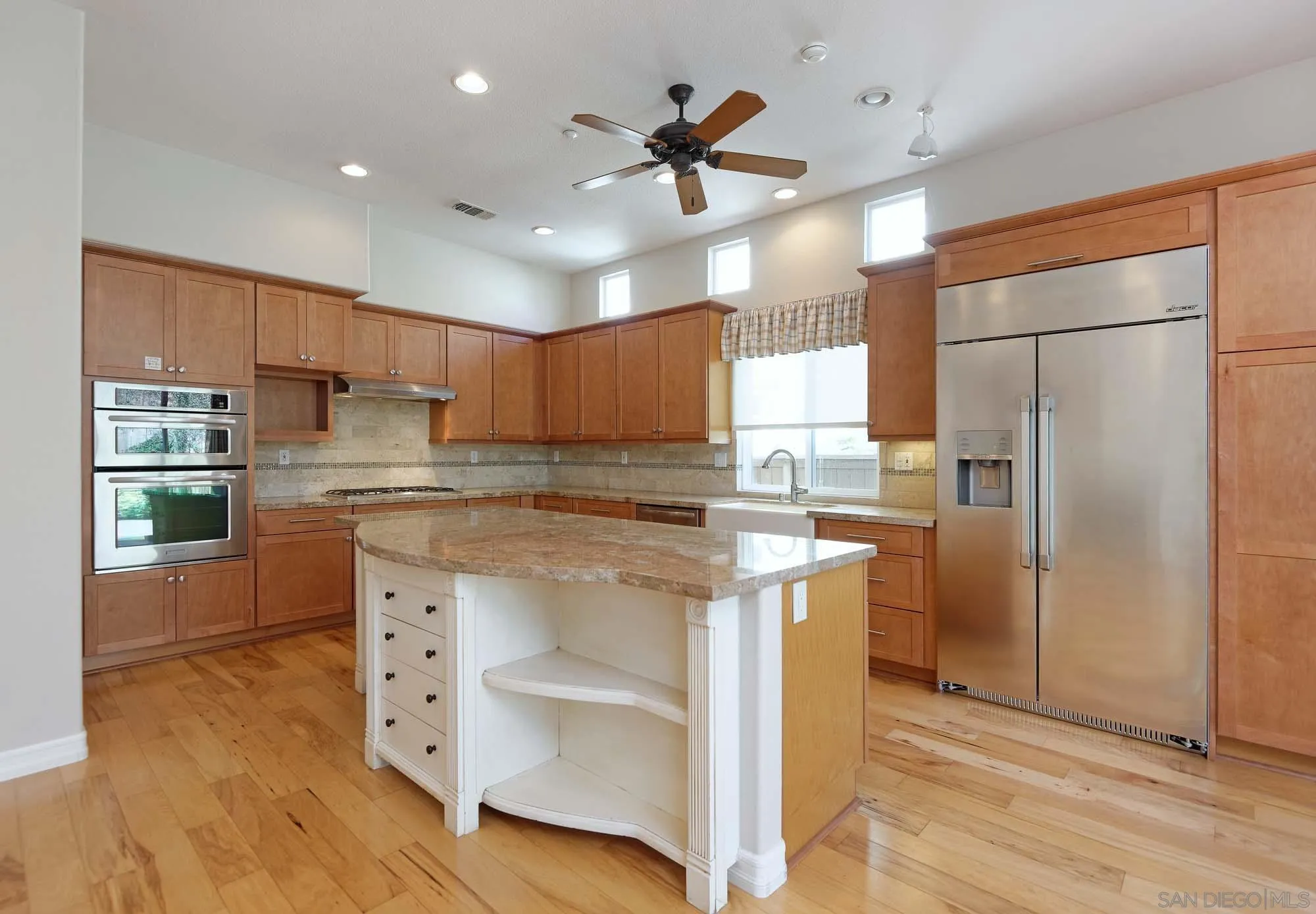 535 Samuel Court Encinitas, CA 92024 - Photo 11 of 29 Gallery Image 11