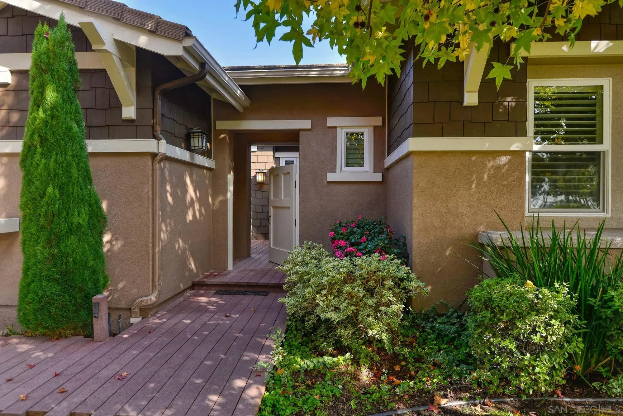 535 Samuel Court Encinitas, CA 92024 - Photo 3 of 29 Gallery Image 3