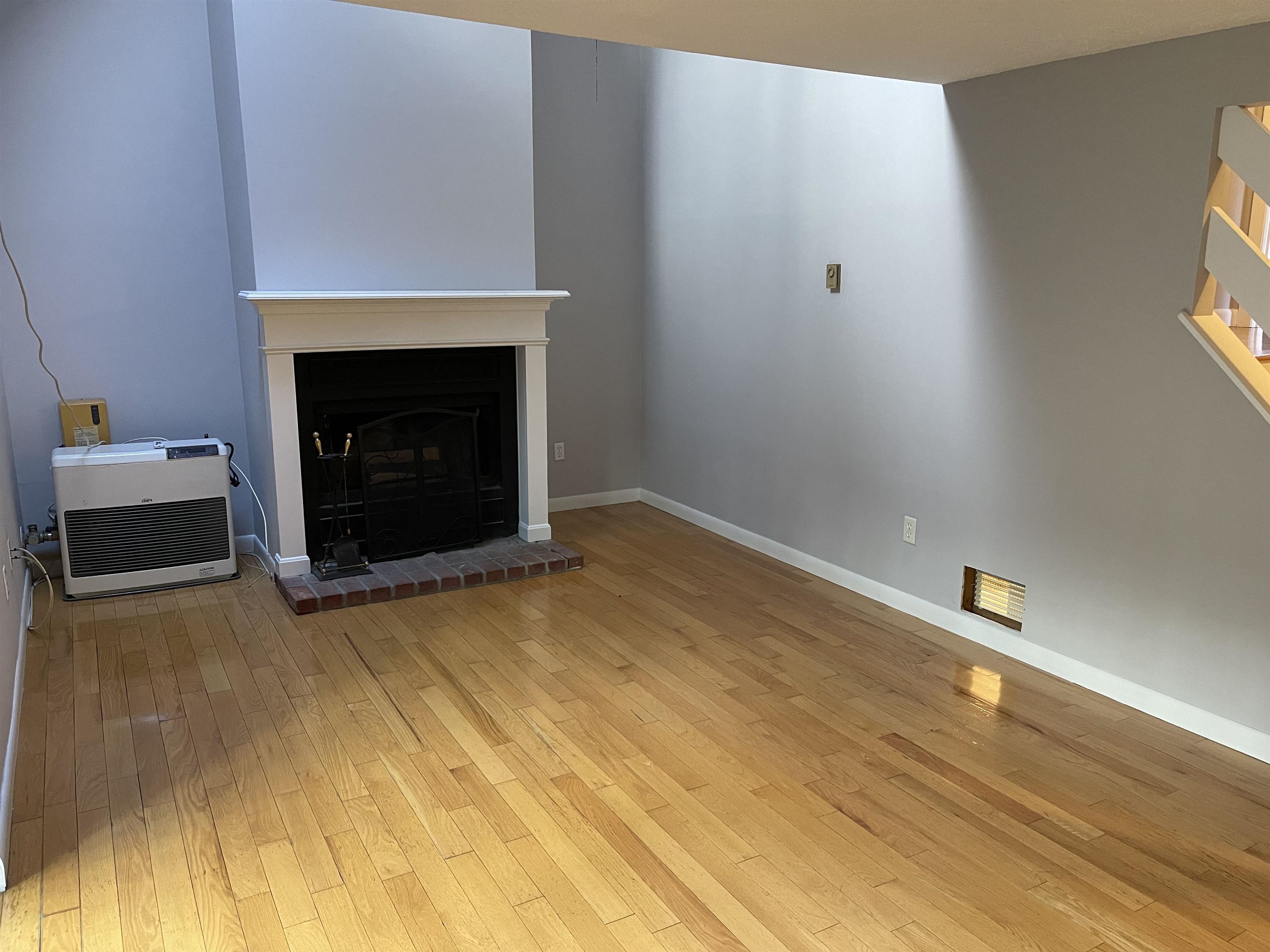 12 Victoria Drive Merrimack, NH 03054 - Photo 13 of 35