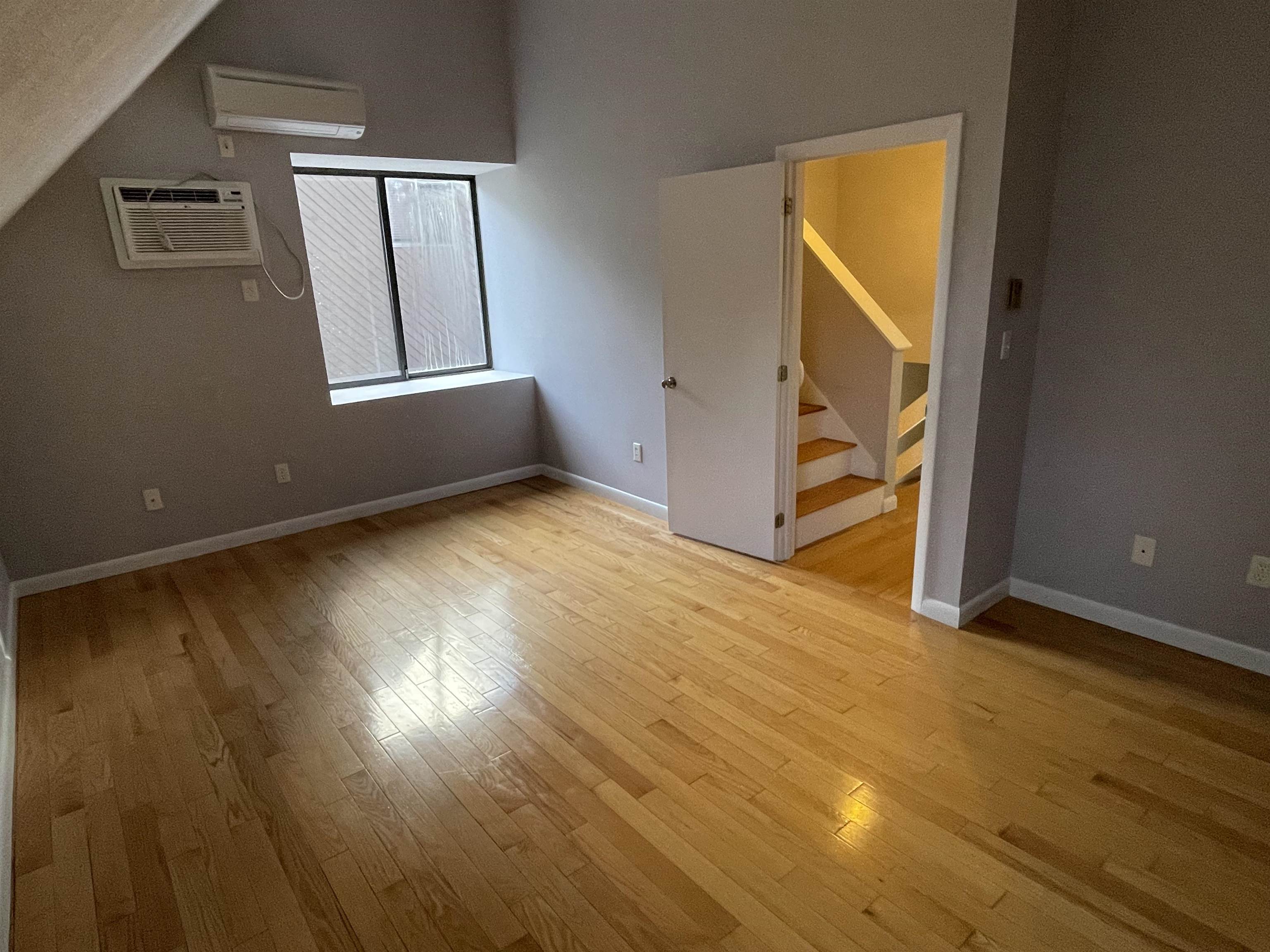 12 Victoria Drive Merrimack, NH 03054 - Photo 18 of 35