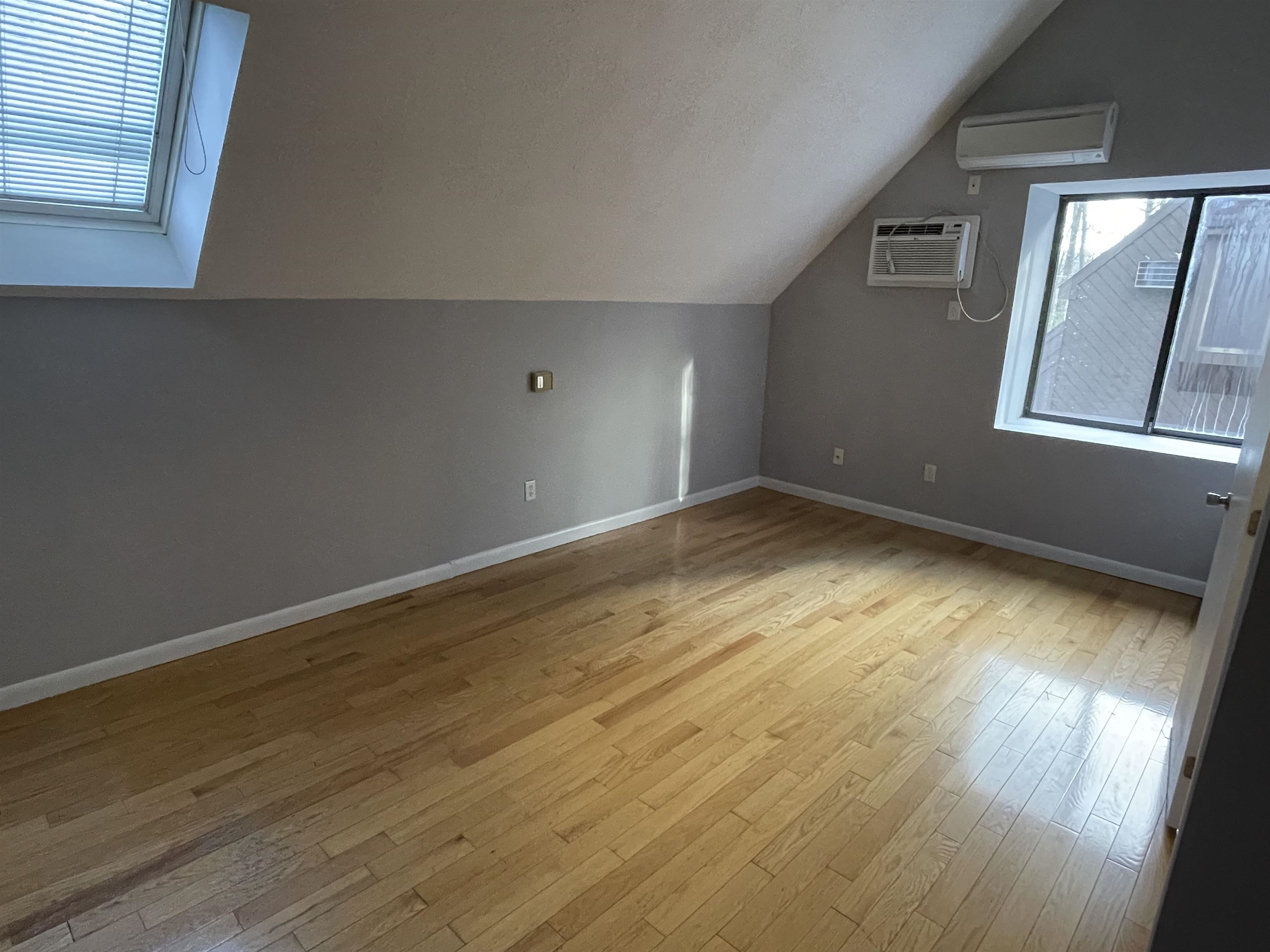 12 Victoria Drive Merrimack, NH 03054 - Photo 20 of 35