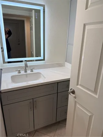 $5,999 | 12044 Shadow Ridge Way, Northridge, CA 91326