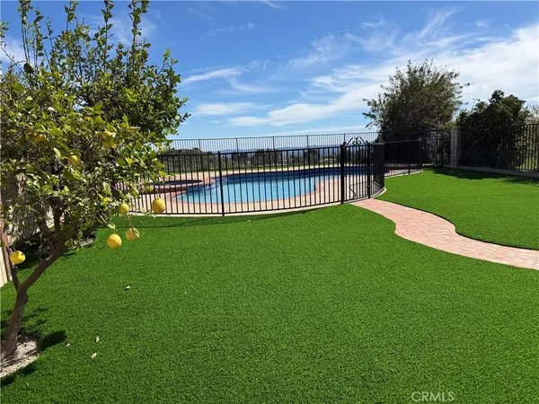 $5,999 | 12044 Shadow Ridge Way, Northridge, CA 91326