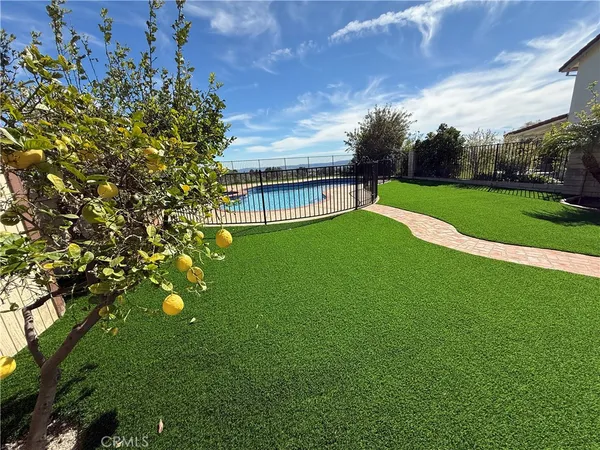 $5,999 | 12044 Shadow Ridge Way, Northridge, CA 91326