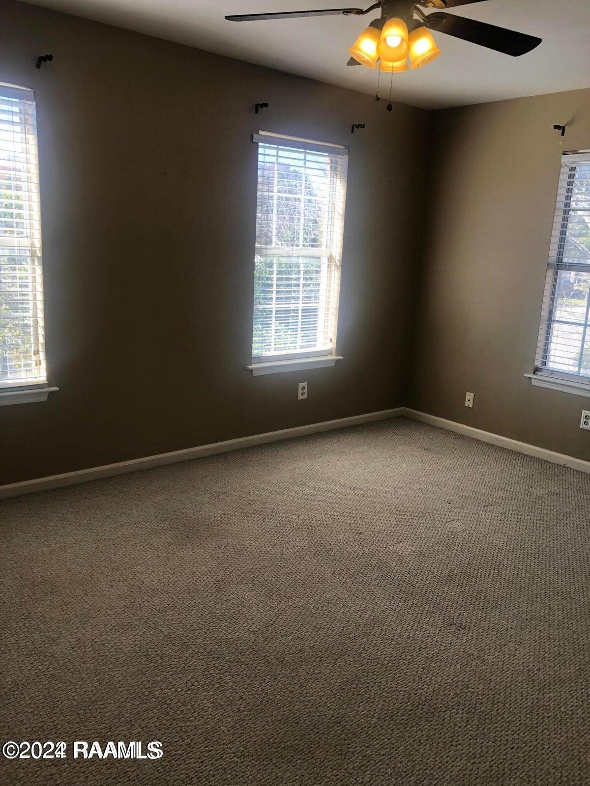 433 Rena Drive Lafayette, LA 70503 - Photo 11 of 17 20221129163747952959000000-o