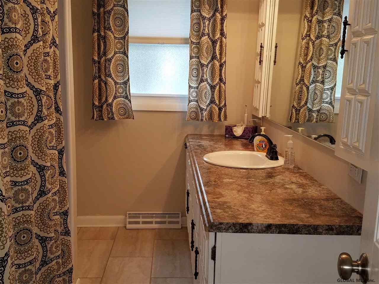 92 Spring Road Glenville, NY 12302 - Photo 15 of 28 New Bathfitter In Tub Insert