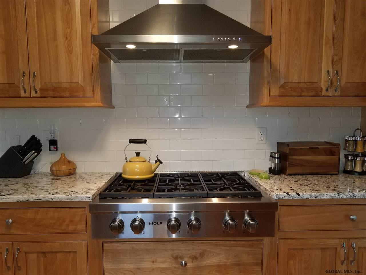 92 Spring Road Glenville, NY 12302 - Photo 9 of 28 Photo 9