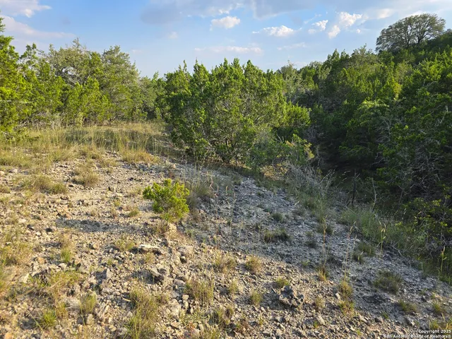 $169,700 | 479 Canyon Rim, Helotes, TX 78023