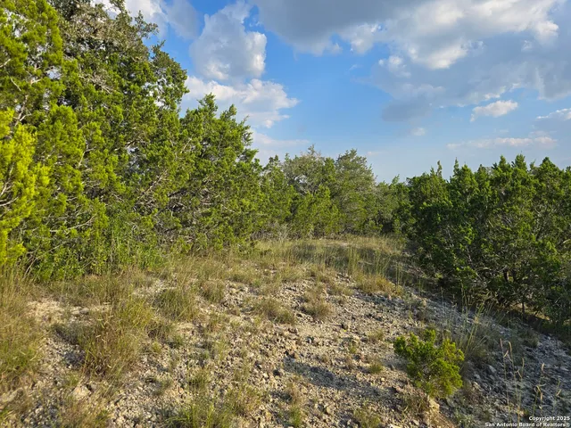 $169,700 | 479 Canyon Rim, Helotes, TX 78023