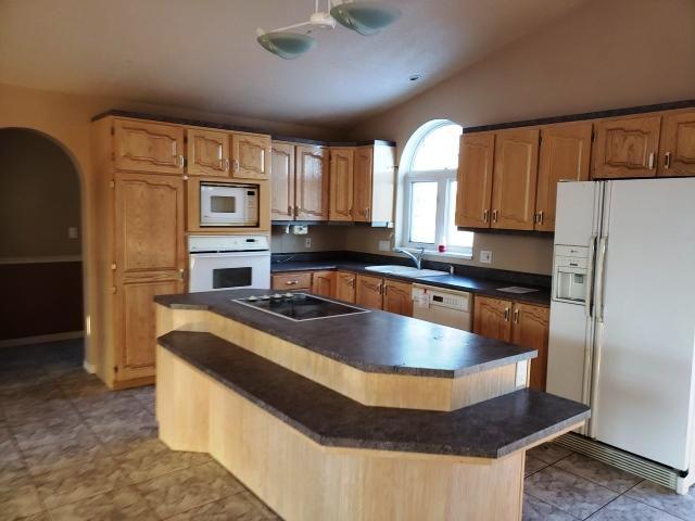 864 Main Street St. David, ME 04773 - Photo 7 of 8 231-116665 Kitchen