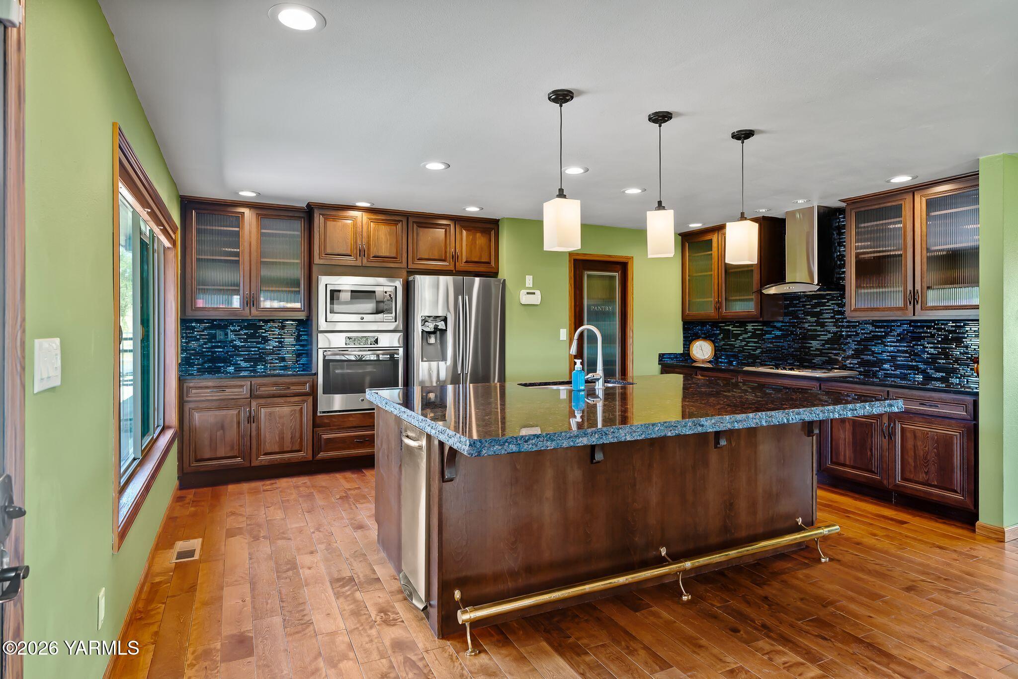 3672 North Wenas Road Selah, WA 98942 - Photo 13 of 46 24_3672 N Wenas Rd-10