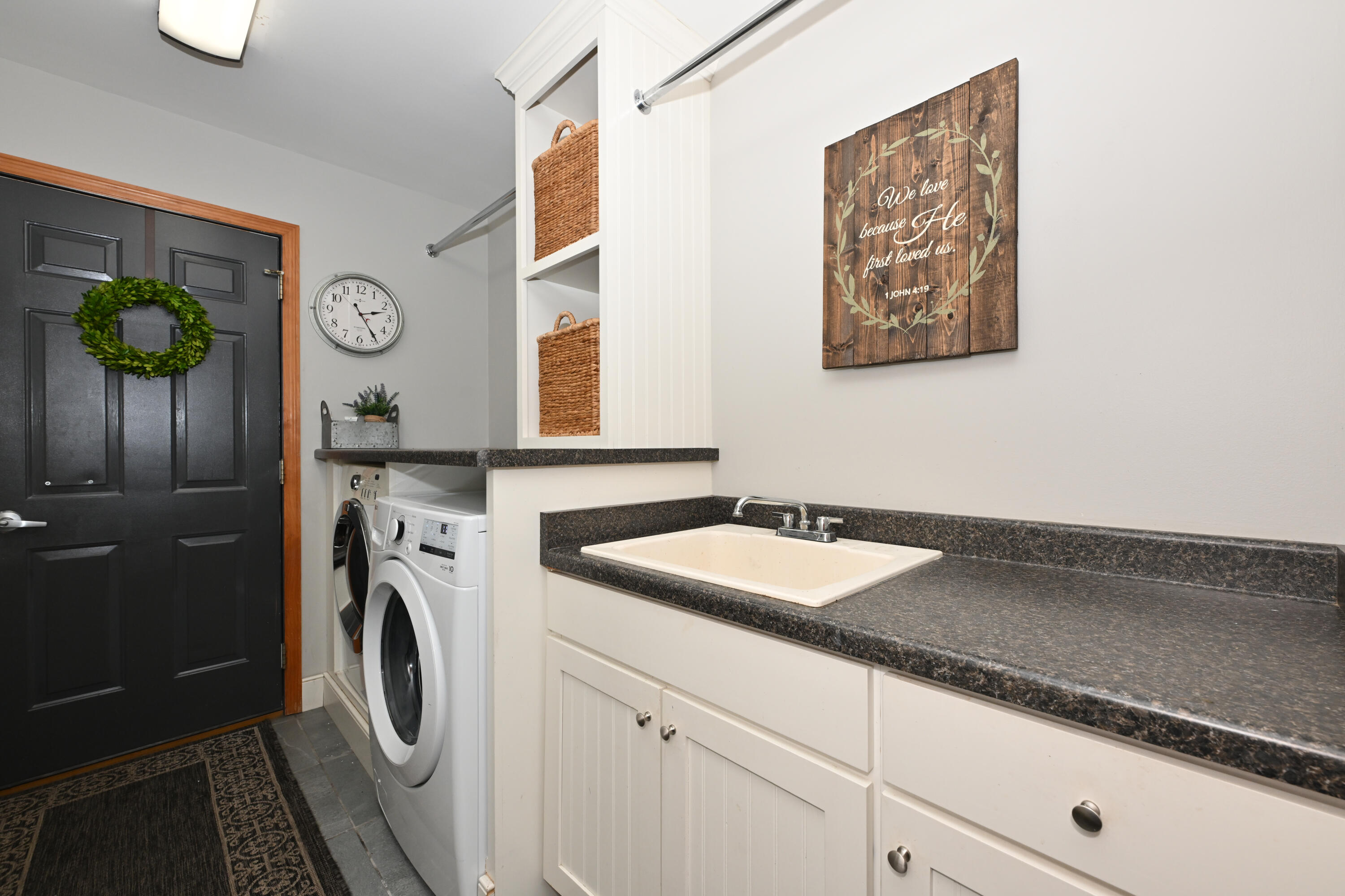 2529 Countryside Lane Delavan, WI 53115 - Photo 28 of 42 Photo (29)