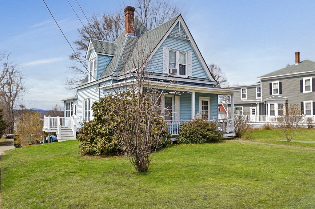 16 Prescott Street Clinton, MA 01510 - Photo 3 of 21 Gallery Image 3