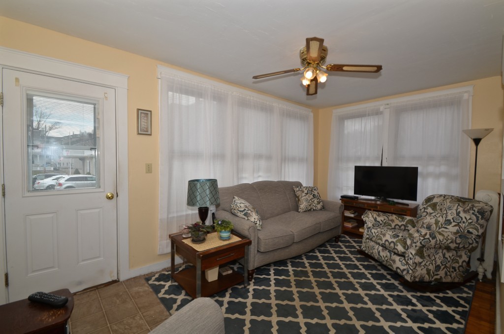 16 Prescott Street Clinton, MA 01510 - Photo 9 of 21 Gallery Image 9