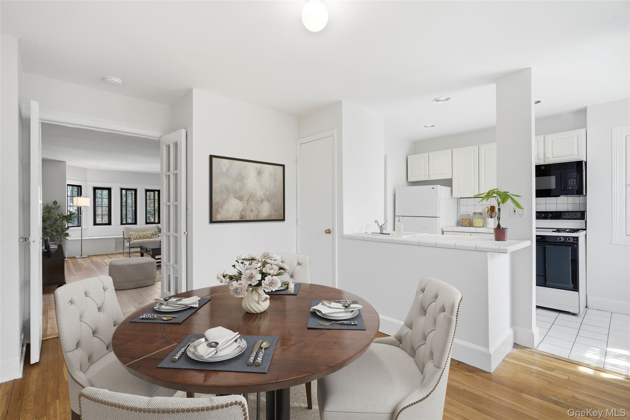 6 Davis Avenue, Unit C22 Rye, NY 10580 - Photo 6 of 20 Virtually staged