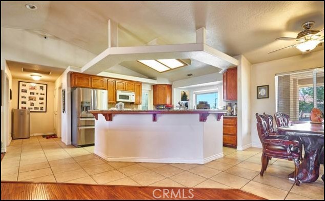 9562 Cambria Road Phelan, CA 92371 - Photo 4 of 55