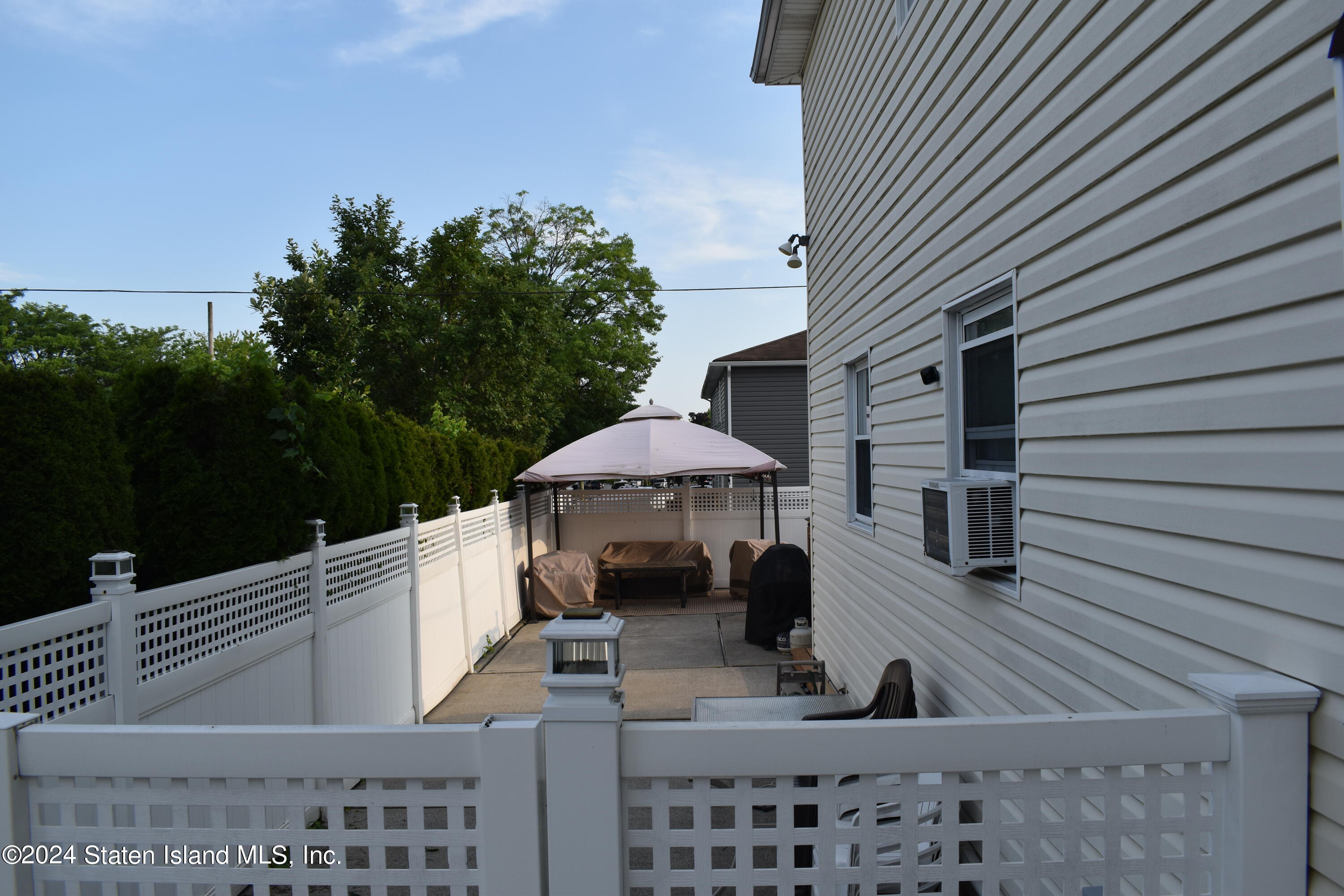 2 Adlai Circle Staten Island, NY 10312 - Photo 56 of 63 DSC_0809