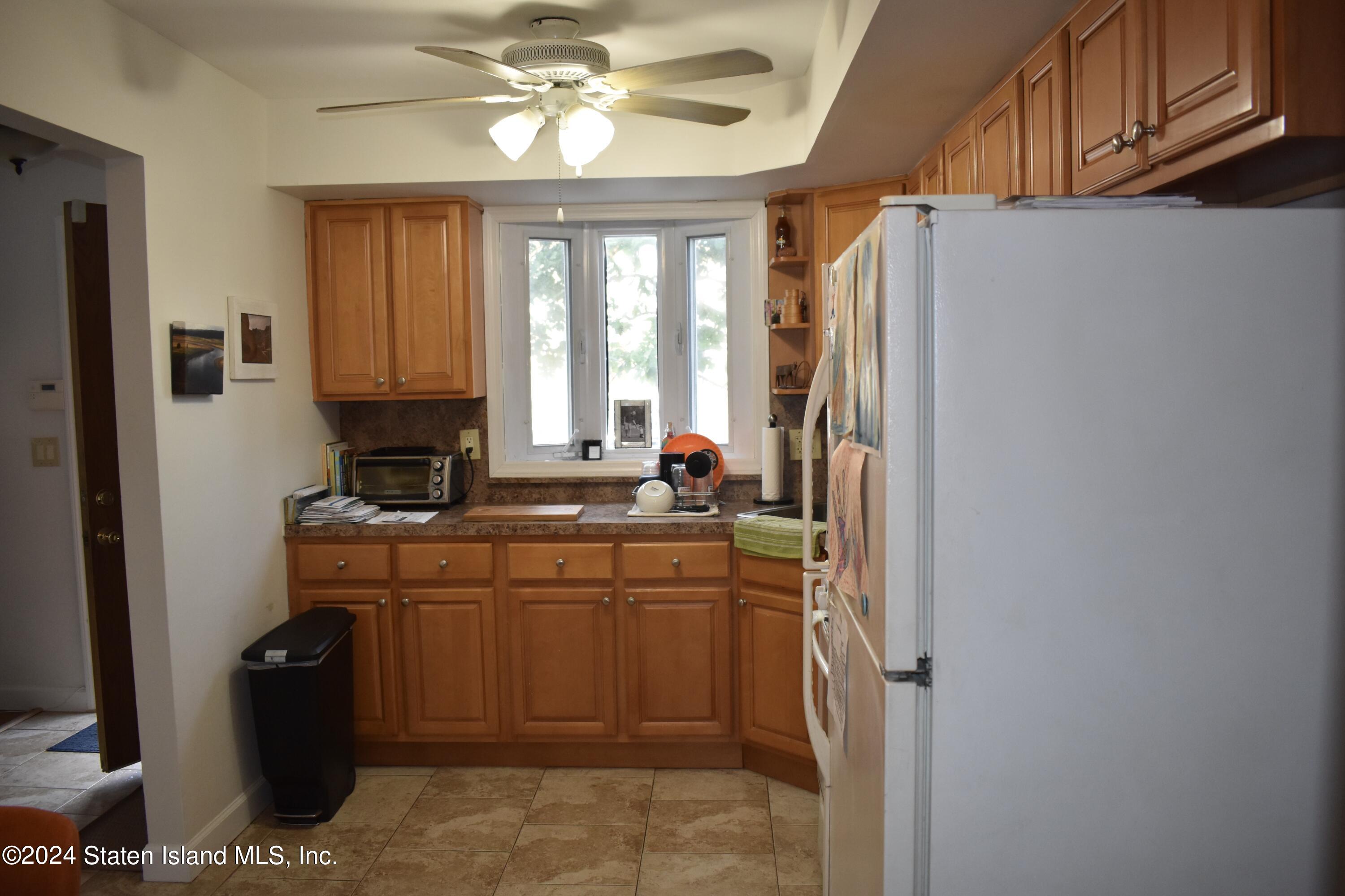 2 Adlai Circle Staten Island, NY 10312 - Photo 60 of 63 DSC_0807