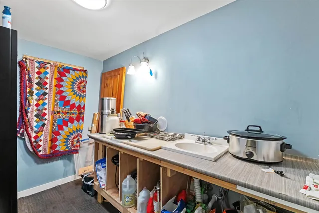 $850,000 | 592 Highway 2, Shelburne, NH 03581