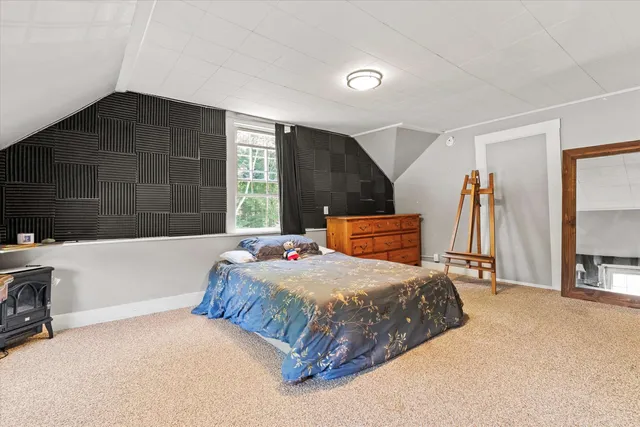 $850,000 | 592 Highway 2, Shelburne, NH 03581