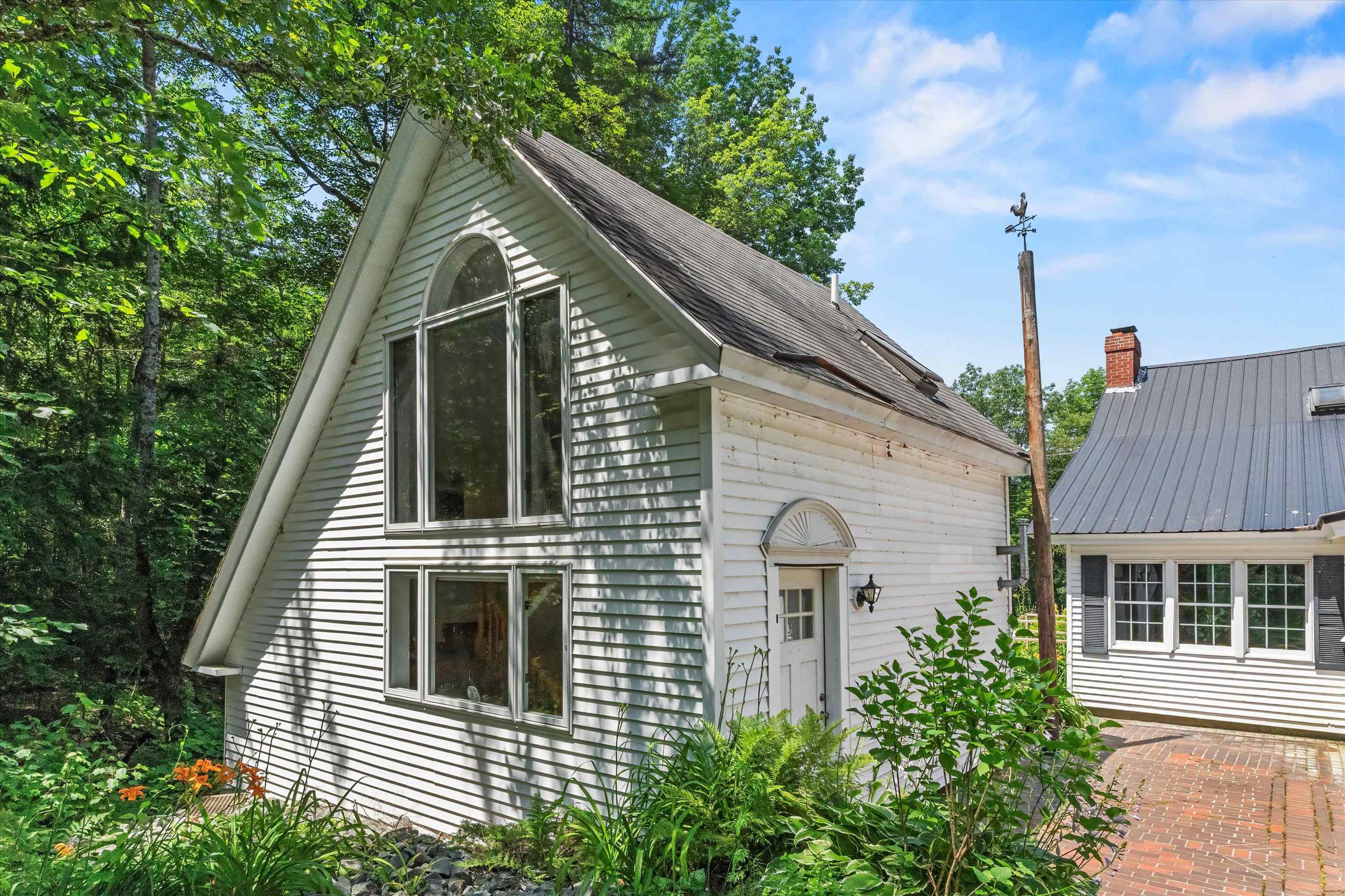 592 Highway 2 Shelburne, NH 03581 - Photo 3 of 58