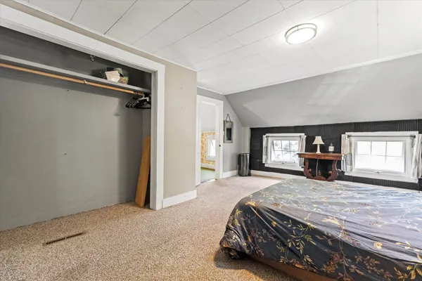 $750,000 | 592 Highway 2, Shelburne, NH 03581