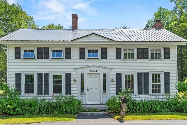 $850,000 | 592 Highway 2, Shelburne, NH 03581