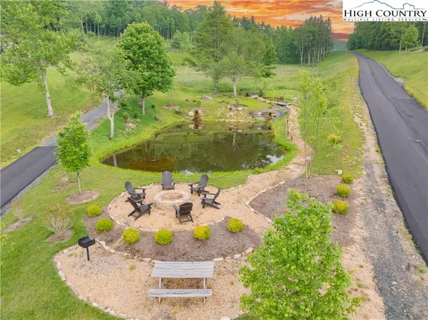 $250,000 | Lot 31 Mount Mitchell Overlook Spruce Pine, Spruce Pine, NC 28777