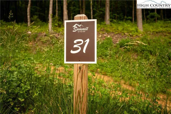 $250,000 | Lot 31 Mount Mitchell Overlook Spruce Pine, Spruce Pine, NC 28777