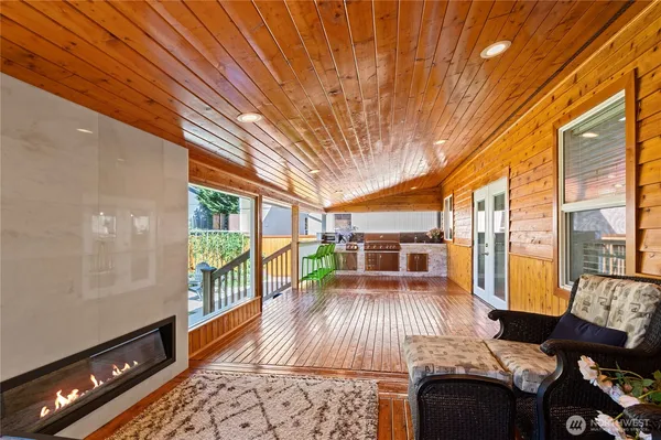 $749,000 | 2615 170th St Court East, Tacoma, WA 98445