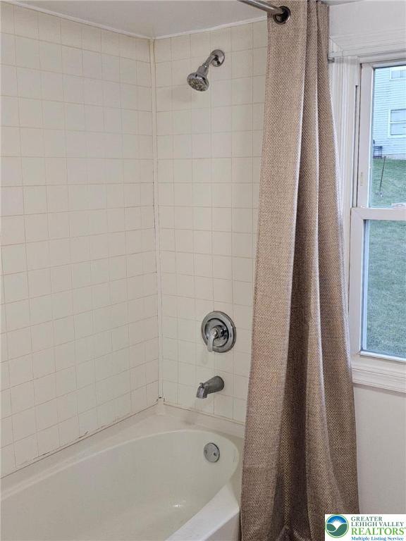 2335 North Apple Street Whitehall, PA 18052 - Photo 10 of 11