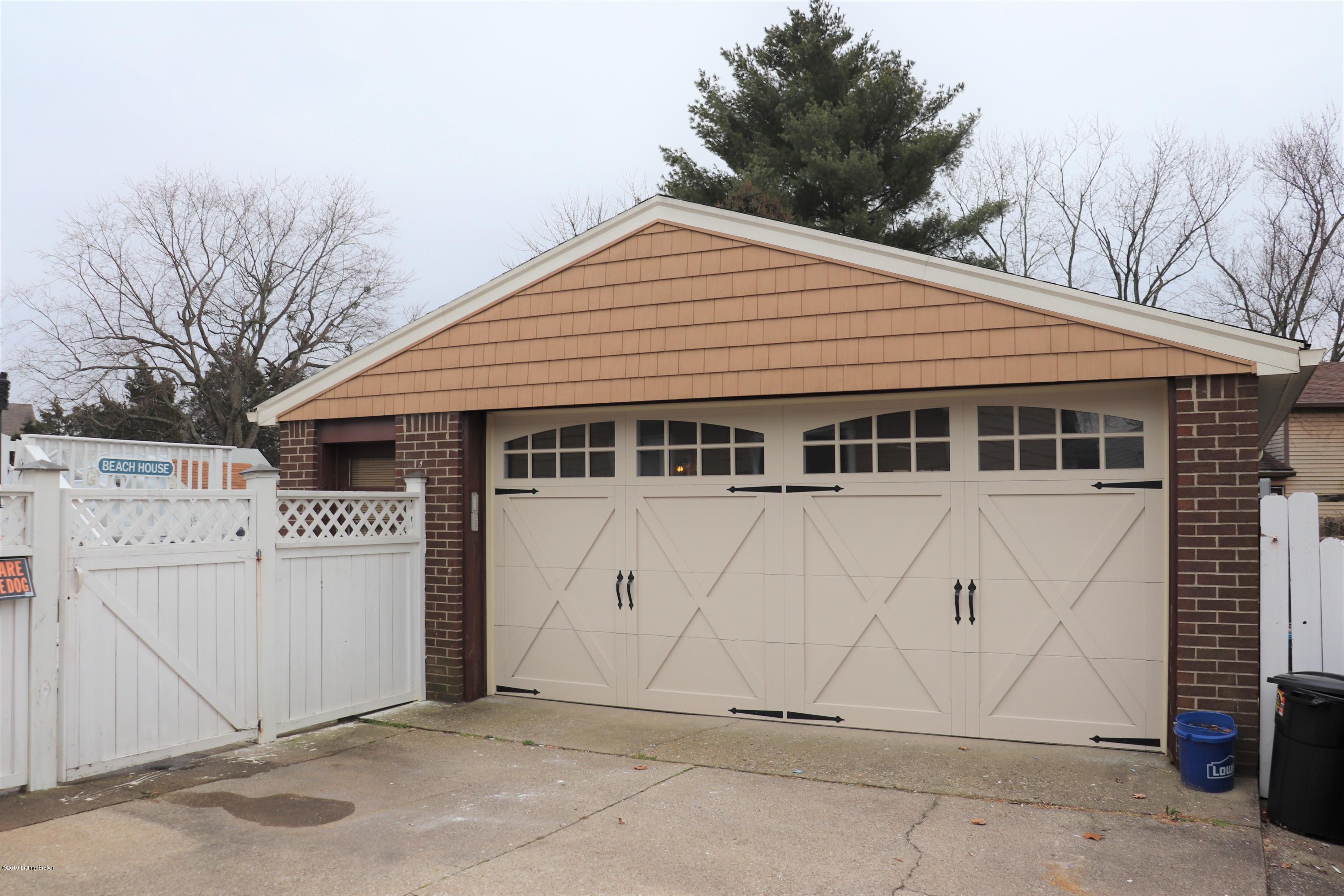 5014 Woodsend Road Louisville, KY 40229 - Photo 3 of 15 3