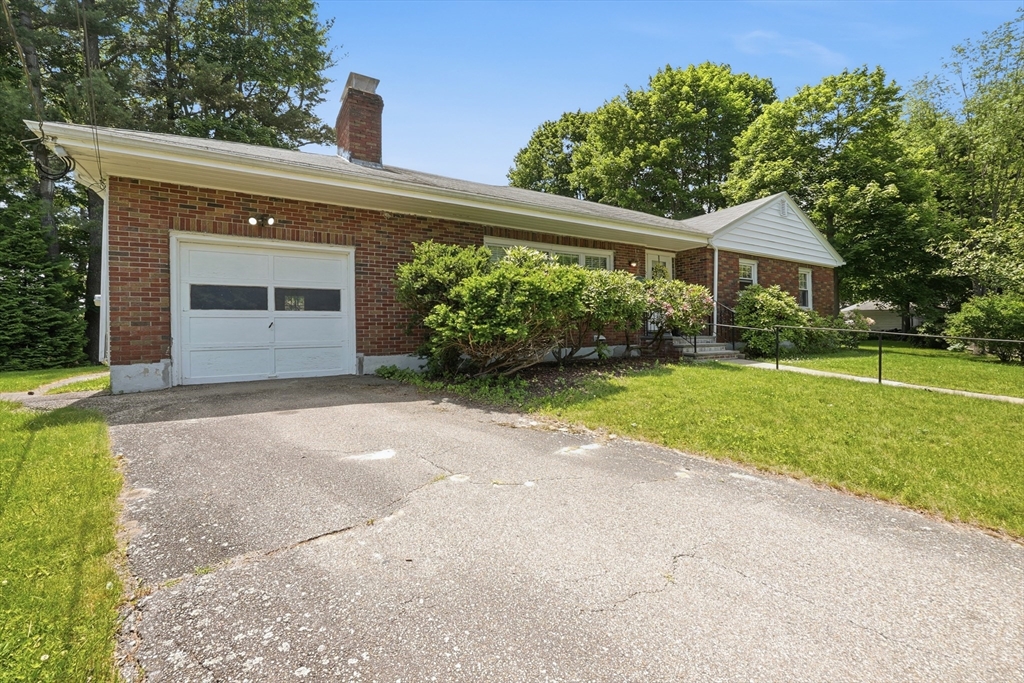 22 Maxdale Road Worcester, MA 01602 - Photo 34 of 34