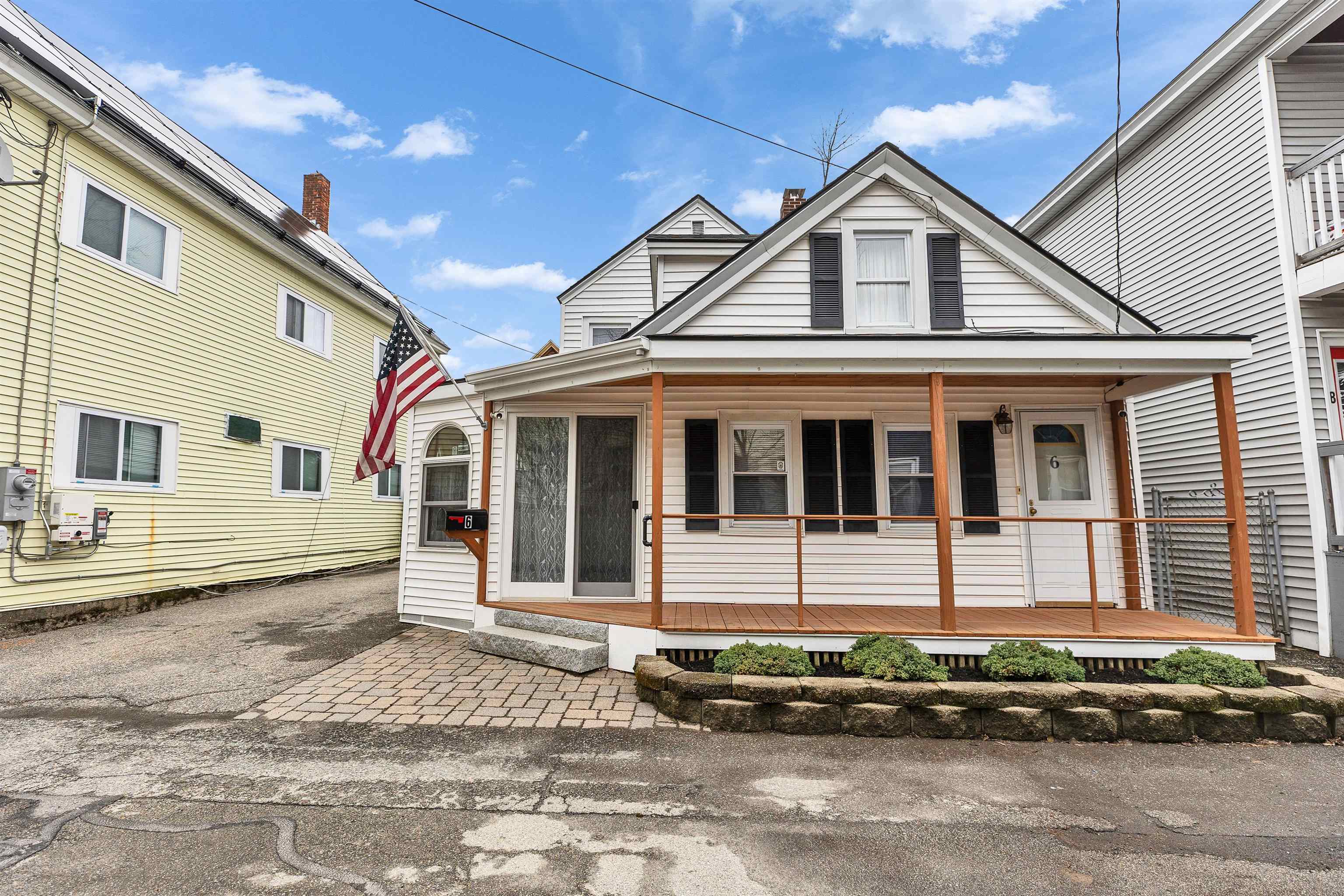 6 Buck Street Nashua, NH 03060 - Photo 2 of 49 Gallery Image 2