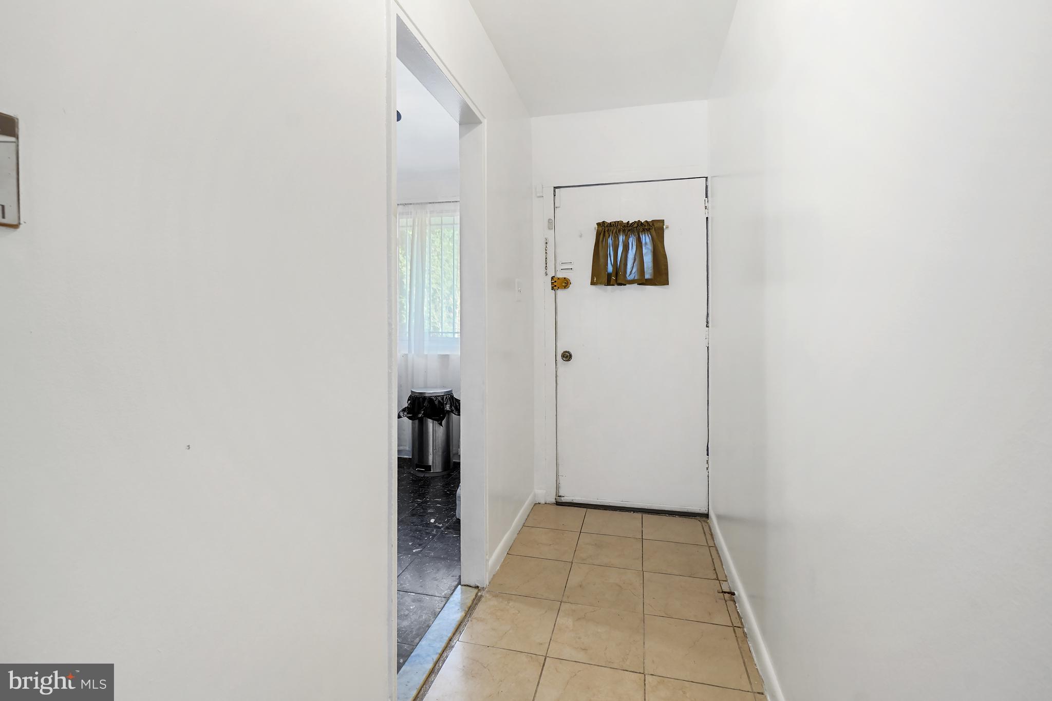7523 Greenleaf Road Landover, MD 20785 - Photo 7 of 30 a view of a hallway