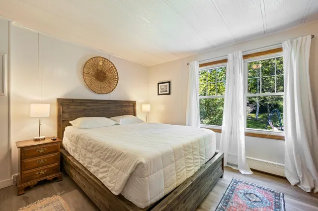 $945,000 | 87 Lowells Cove Road, Harpswell, ME 04066