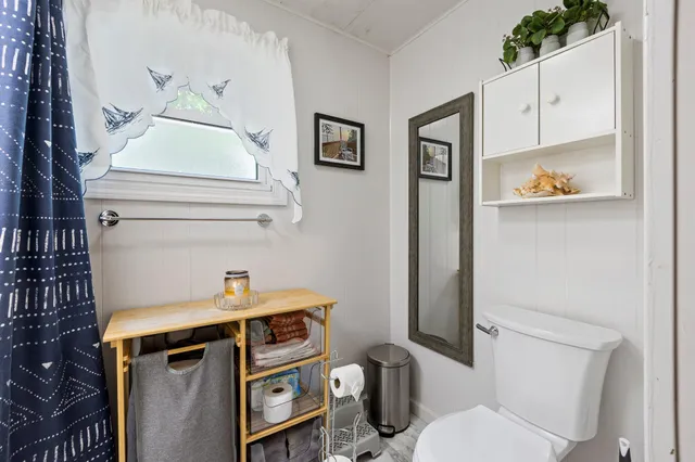 $945,000 | 87 Lowells Cove Road, Harpswell, ME 04066