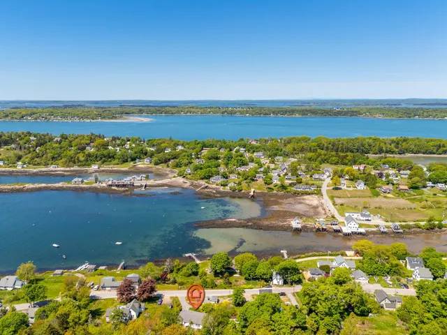 $945,000 | 87 Lowells Cove Road, Harpswell, ME 04066