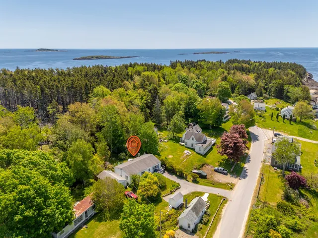 $945,000 | 87 Lowells Cove Road, Harpswell, ME 04066
