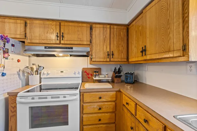 $945,000 | 87 Lowells Cove Road, Harpswell, ME 04066