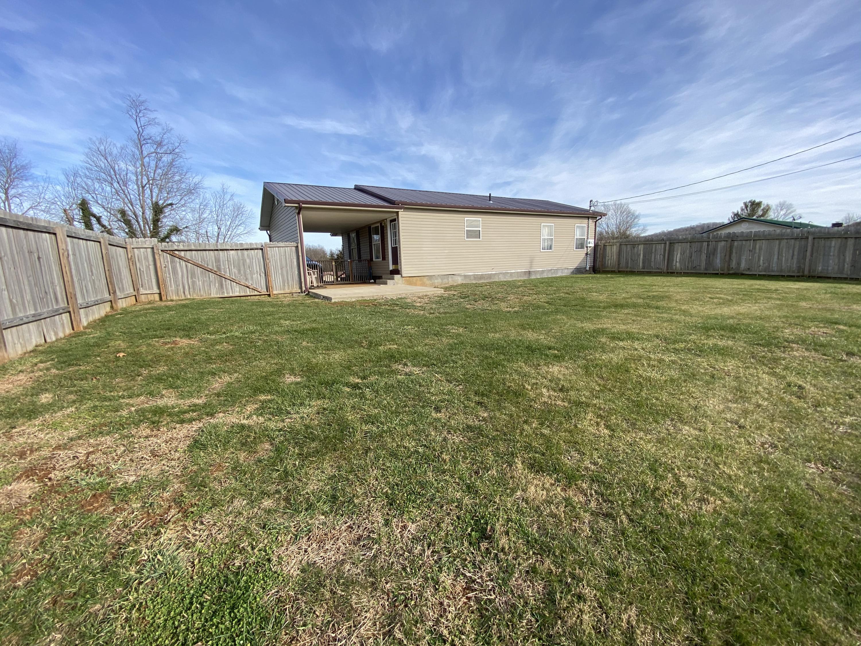 226 Machine Branch Road Ewing, VA 24248 - Photo 4 of 22 68737E92-8AEE-4F14-A883-D4D3EC8D1C80