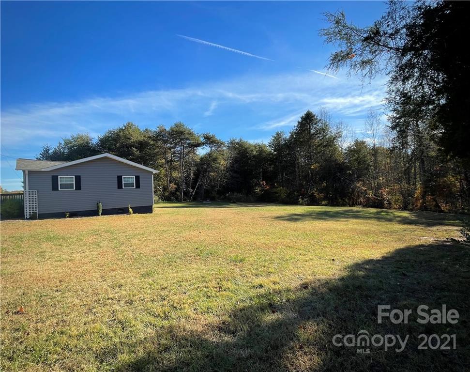 1993 H W Farm Road Maiden, NC 28650 - Photo 26 of 34 Gallery Image 26
