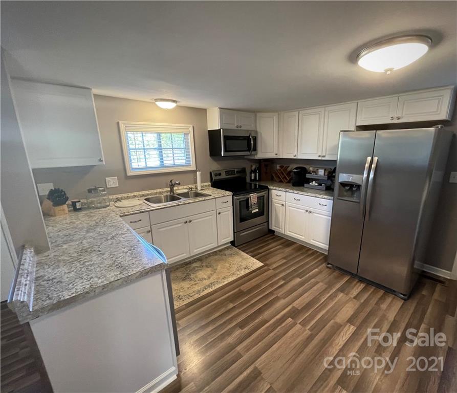 1993 H W Farm Road Maiden, NC 28650 - Photo 10 of 34 Gallery Image 10