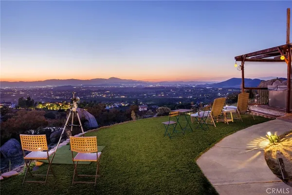 $1,680,000 | 38975 Vía De Oro, Temecula, CA 92592