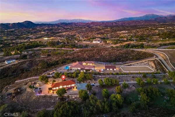 $1,680,000 | 38975 Vía De Oro, Temecula, CA 92592