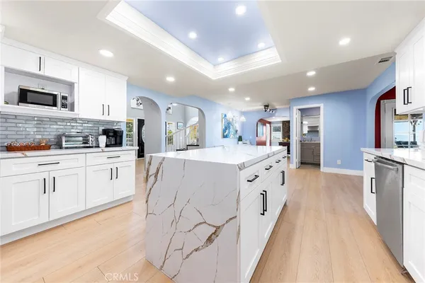 $1,680,000 | 38975 Vía De Oro, Temecula, CA 92592